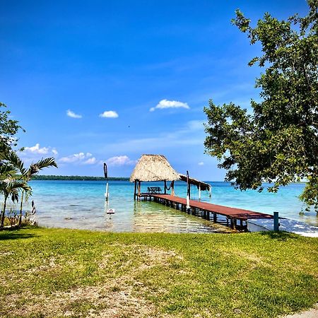 Cabana Con Muelle Privado En La Laguna De Bacalar Luaran gambar