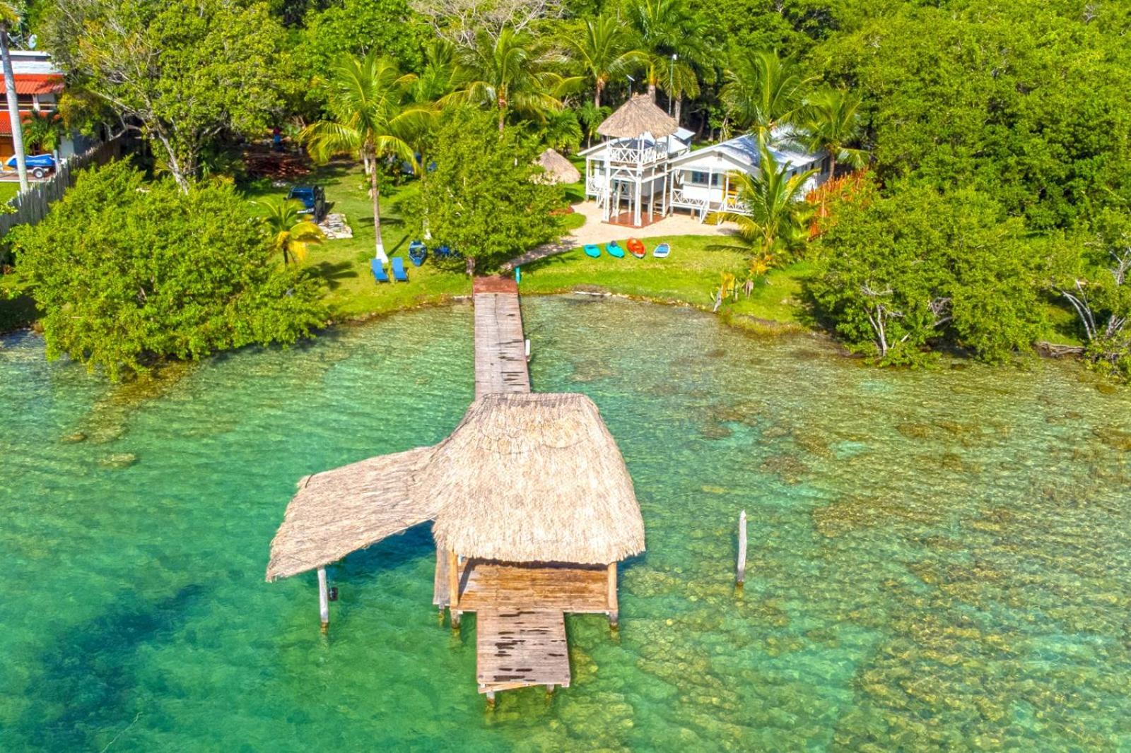 Cabana Con Muelle Privado En La Laguna De Bacalar Luaran gambar